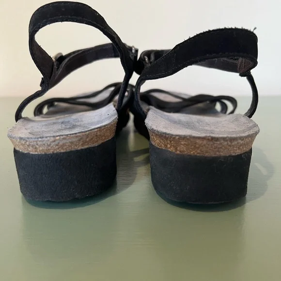 Naot Black Brittanty Sandals Womens Size 38 US 7.5 Cork Comfort Strappy Shoes - Picture 4 of 7